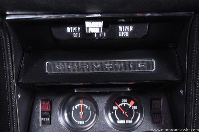 Photo of 1971 Orange Chevrolet Corvette