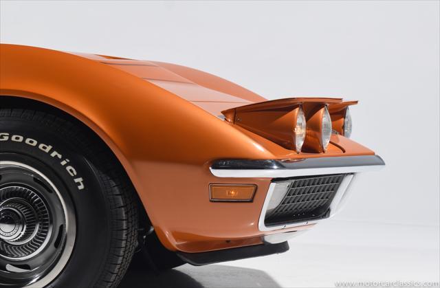 Photo of 1971 Orange Chevrolet Corvette