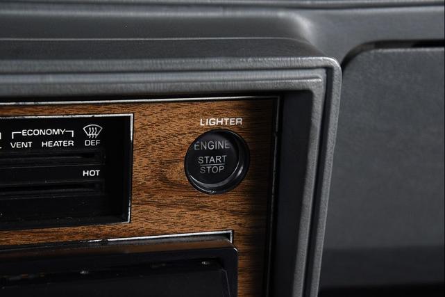 Photo of 1988 Oldsmobile Cutlass Supreme