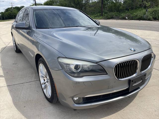 2011 BMW 750