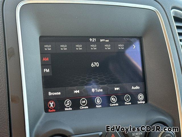 Photo of 2020 Granite Clearcoat Dodge Durango