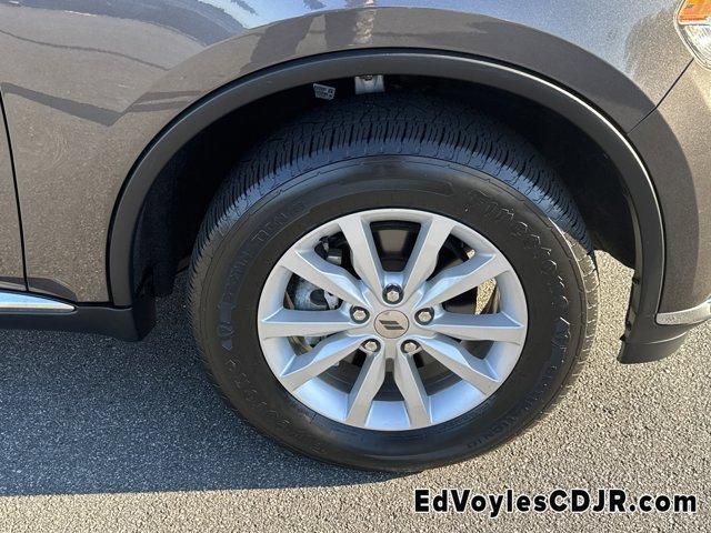Photo of 2020 Granite Clearcoat Dodge Durango