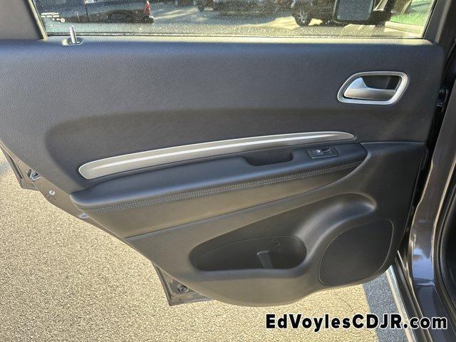 Photo of 2020 Granite Clearcoat Dodge Durango