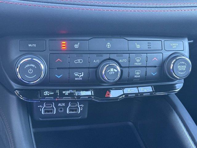 Photo of 2025 Vapor Gray Dodge Durango