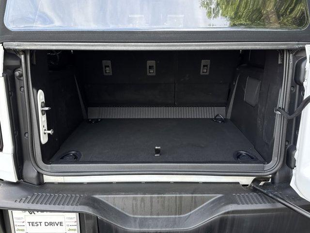 Photo of 2023 Oxford White Ford Bronco