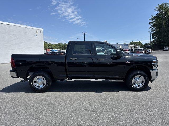 Photo of 2025 Diamond Black RAM 2500