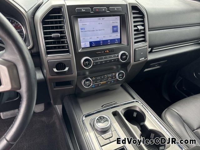 Photo of 2021 Agate Black Metallic Ford Expedition