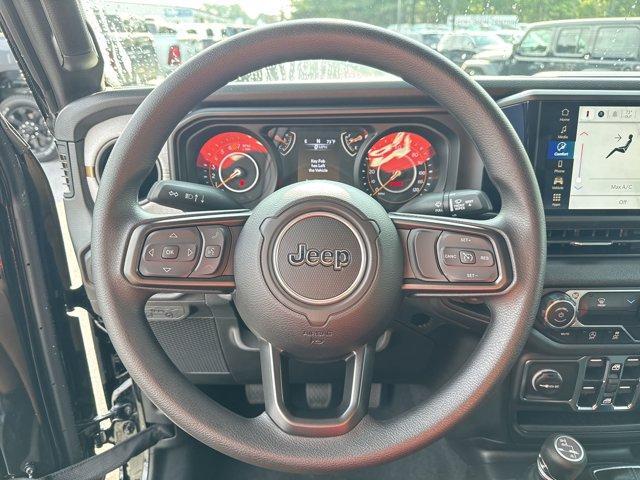 Photo of 2025 Black Clearcoat Jeep Wrangler