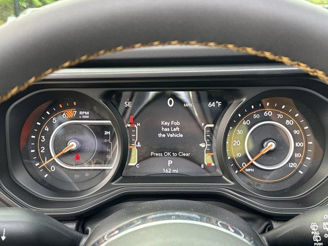 Photo of 2025 Bright White Clearcoat Jeep Wrangler