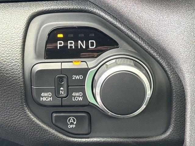 Photo of 2025 Bright White Clearcoat RAM 1500