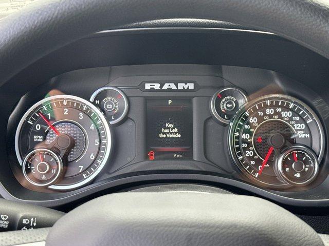 Photo of 2025 Bright White Clearcoat RAM 1500