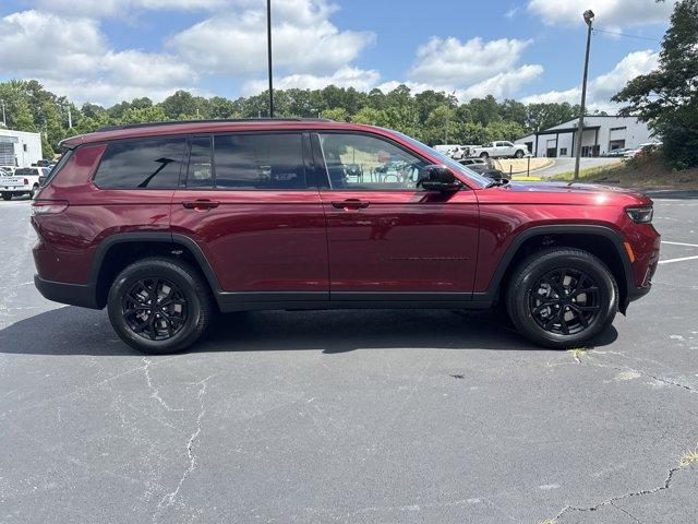 Photo of 2025 Velvet Red Pearlcoat Jeep Grand Cherokee L