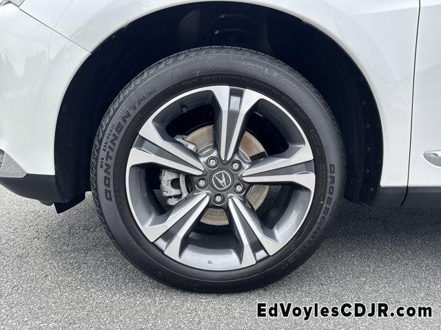 Photo of 2023 White Acura RDX