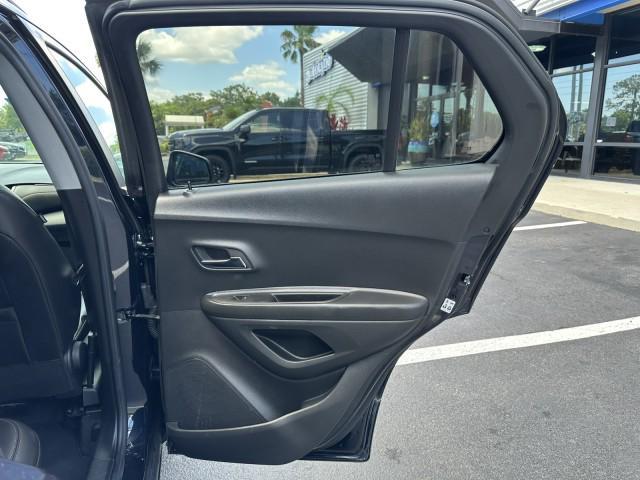 Photo of 2022 Mosaic Black Metallic Chevrolet Trax