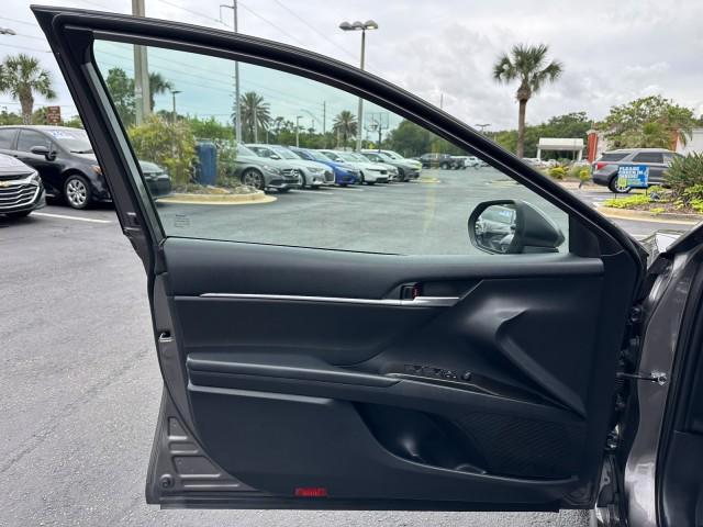 Photo of 2023 Predawn Gray Mica Toyota Camry