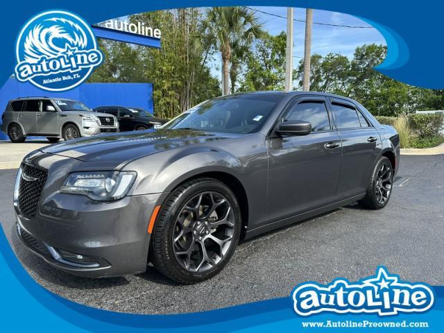 2019 Chrysler 300