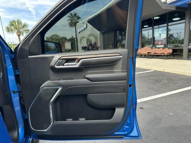 Photo of 2023 Dynamic Blue Metallic GMC Sierra 1500