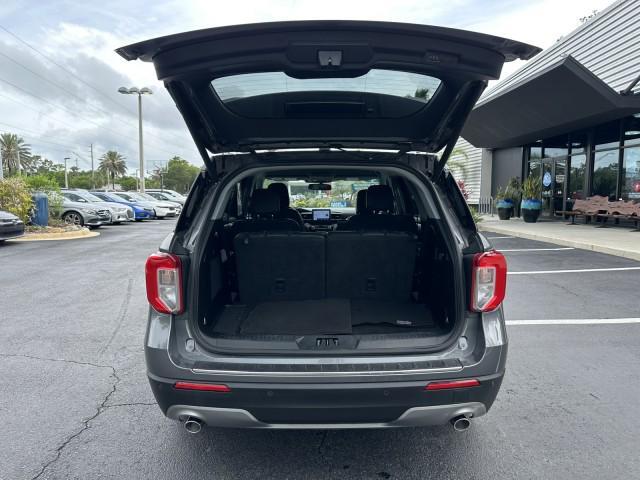 Photo of 2023 Carbonized Gray Metallic Ford Explorer