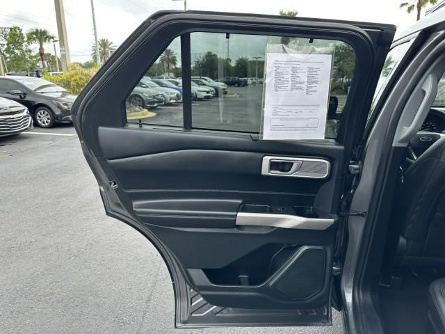 Photo of 2023 Carbonized Gray Metallic Ford Explorer