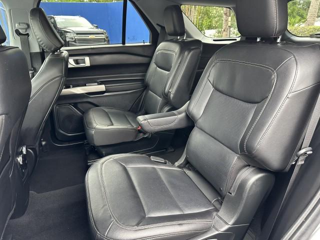 Photo of 2023 Carbonized Gray Metallic Ford Explorer