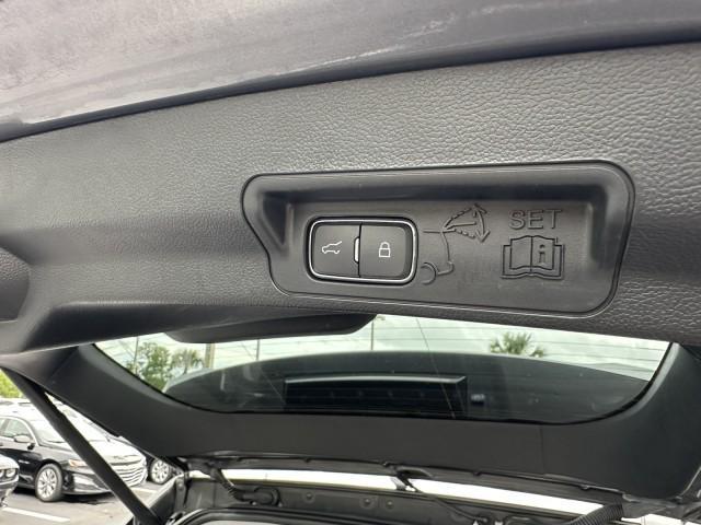 Photo of 2023 Carbonized Gray Metallic Ford Explorer