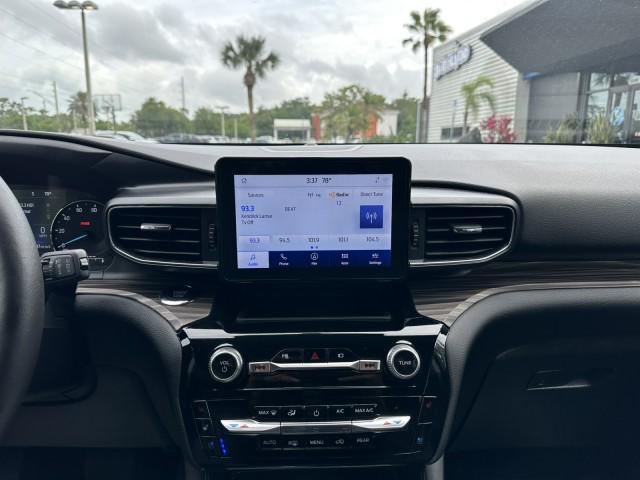 Photo of 2023 Carbonized Gray Metallic Ford Explorer