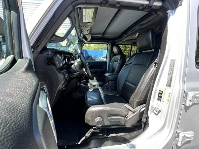 Photo of 2022 Silver Zynith Clearcoat Jeep Wrangler Unlimited 4xe
