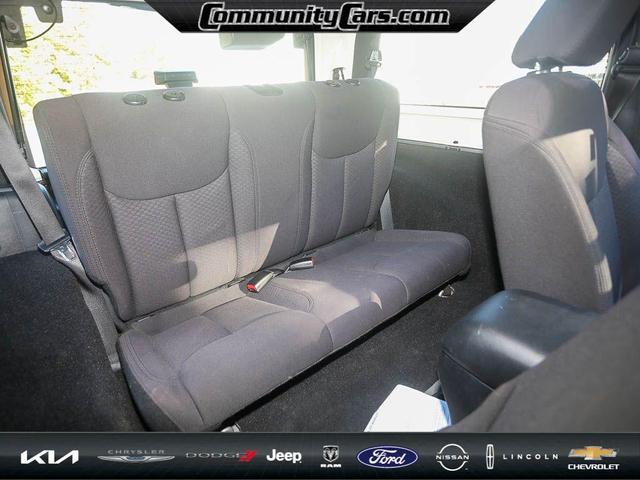Photo of 2013 Billet Clearcoat Metallic Jeep Wrangler