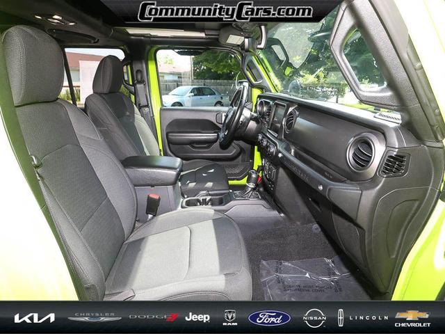 Photo of 2021 Limited Edition Gecko Clear Jeep Wrangler Unlimited