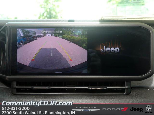 Photo of 2025 Anvil Clearcoat Jeep Wrangler