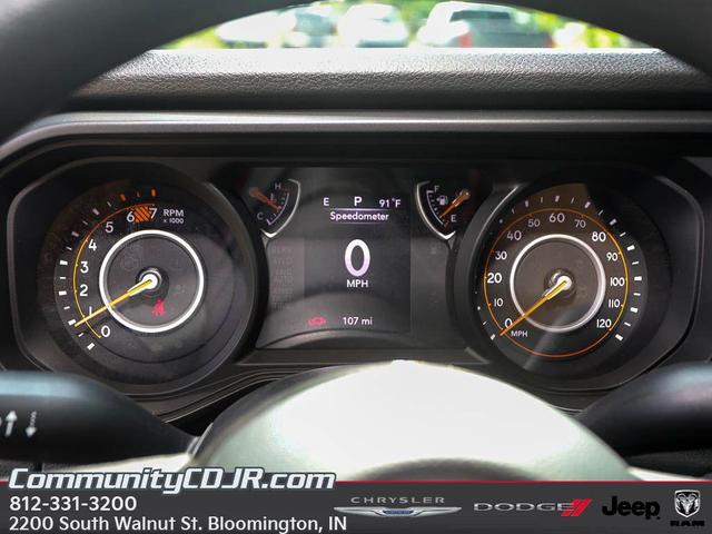 Photo of 2025 Anvil Clearcoat Jeep Wrangler