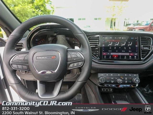 Photo of 2025 White Knuckle Clearcoat Dodge Durango