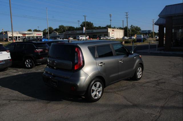 Photo of 2019 Titanium Gray Kia Soul