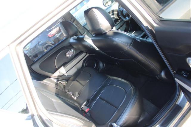 Photo of 2019 Titanium Gray Kia Soul