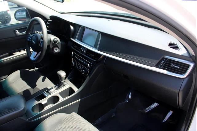 Photo of 2020 Snow White Pearl Kia Optima