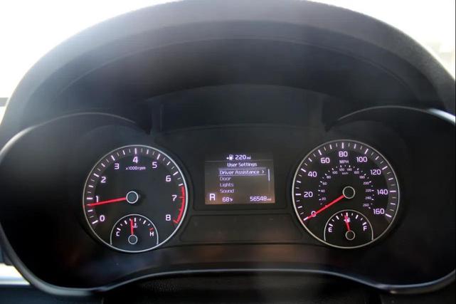 Photo of 2020 Snow White Pearl Kia Optima