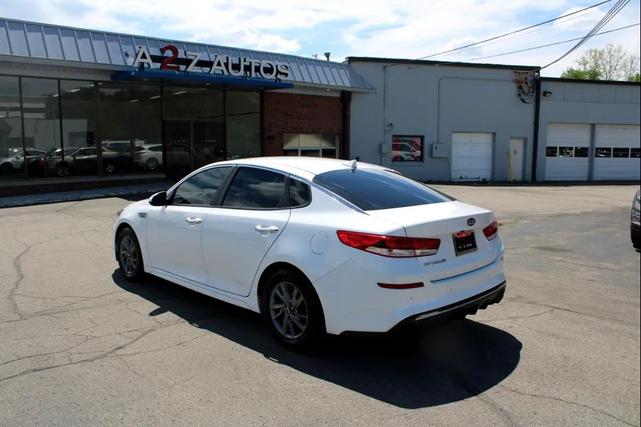 Photo of 2020 Snow White Pearl Kia Optima