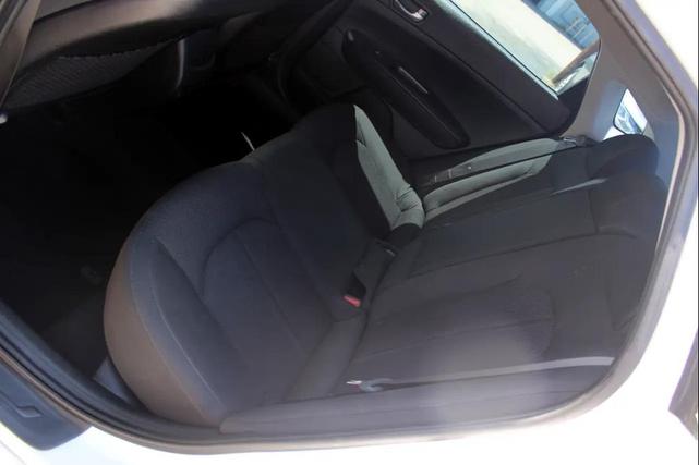 Photo of 2020 Snow White Pearl Kia Optima