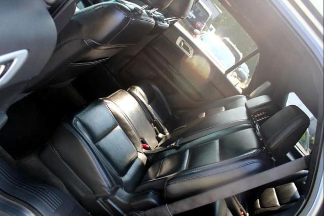 Photo of 2013 Sterling Gray Metallic Ford Explorer