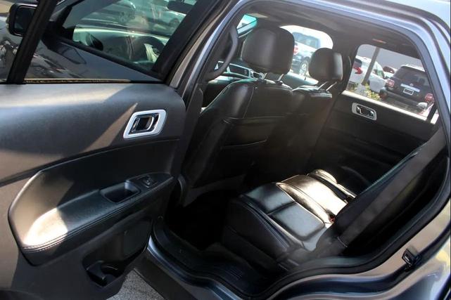 Photo of 2013 Sterling Gray Metallic Ford Explorer