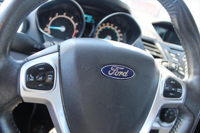 Photo of 2014 Blue Ford Fiesta