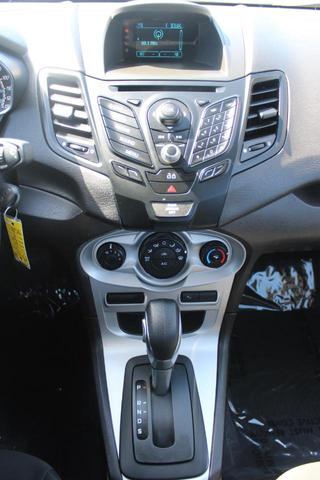 Photo of 2014 Blue Ford Fiesta