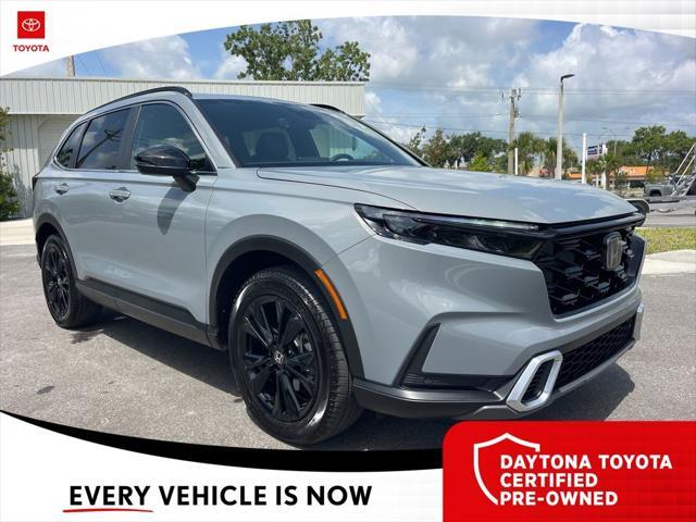 Photo of 2025 Urban Gray Pearl Honda CR-V Hybrid