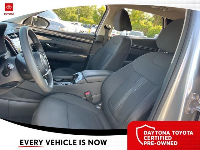 Photo of 2024 Shimmering Silver Hyundai TUCSON