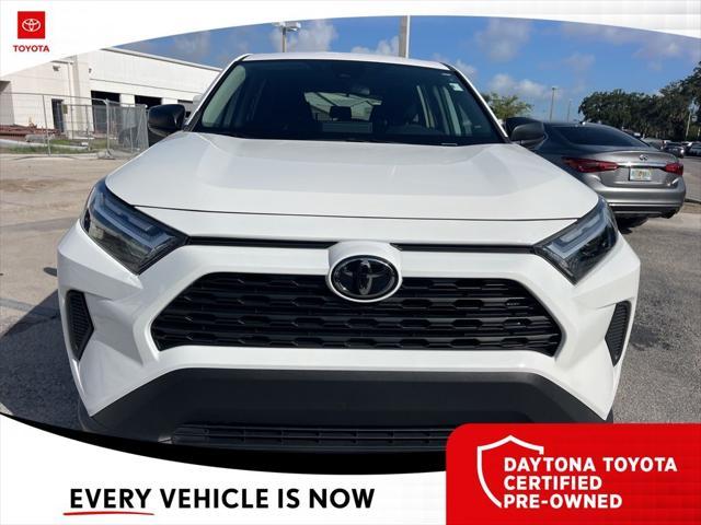 Photo of 2024 Ice Cap Toyota RAV4