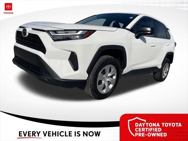 Photo of 2024 Ice Cap Toyota RAV4