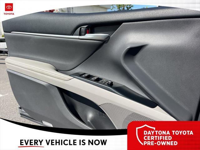 Photo of 2020 CELESTIAL SILVER Toyota Camry Hybrid