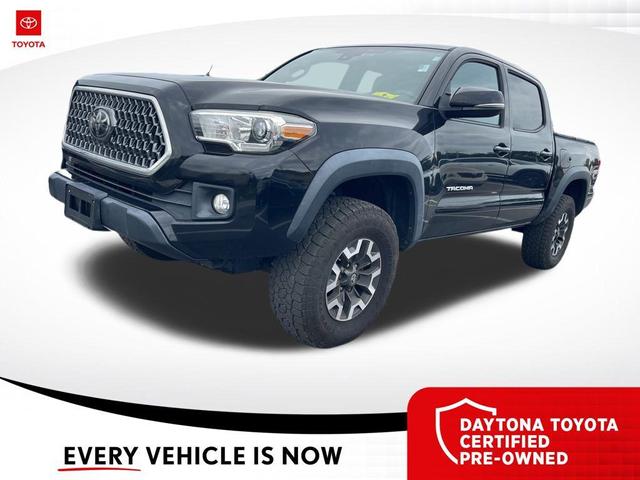 Photo of 2019 Midnight Black Metallic Toyota Tacoma