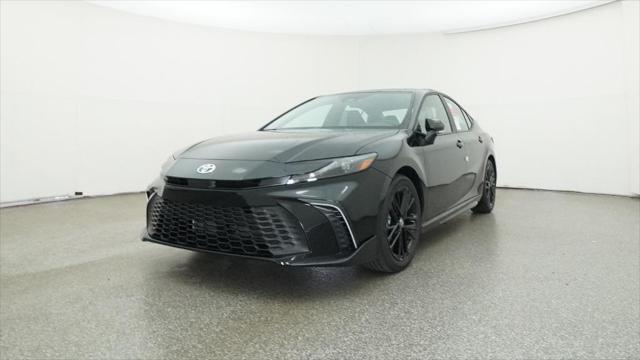 Photo of 2025 Midnight Black Metallic Toyota Camry