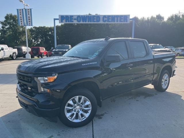 Photo of 2023 Black Chevrolet Silverado 1500